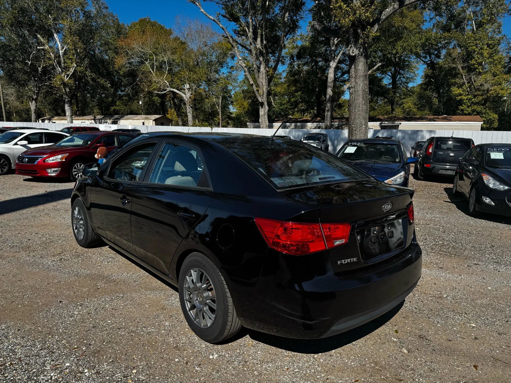 Used 2013 Kia Forte EX image 3