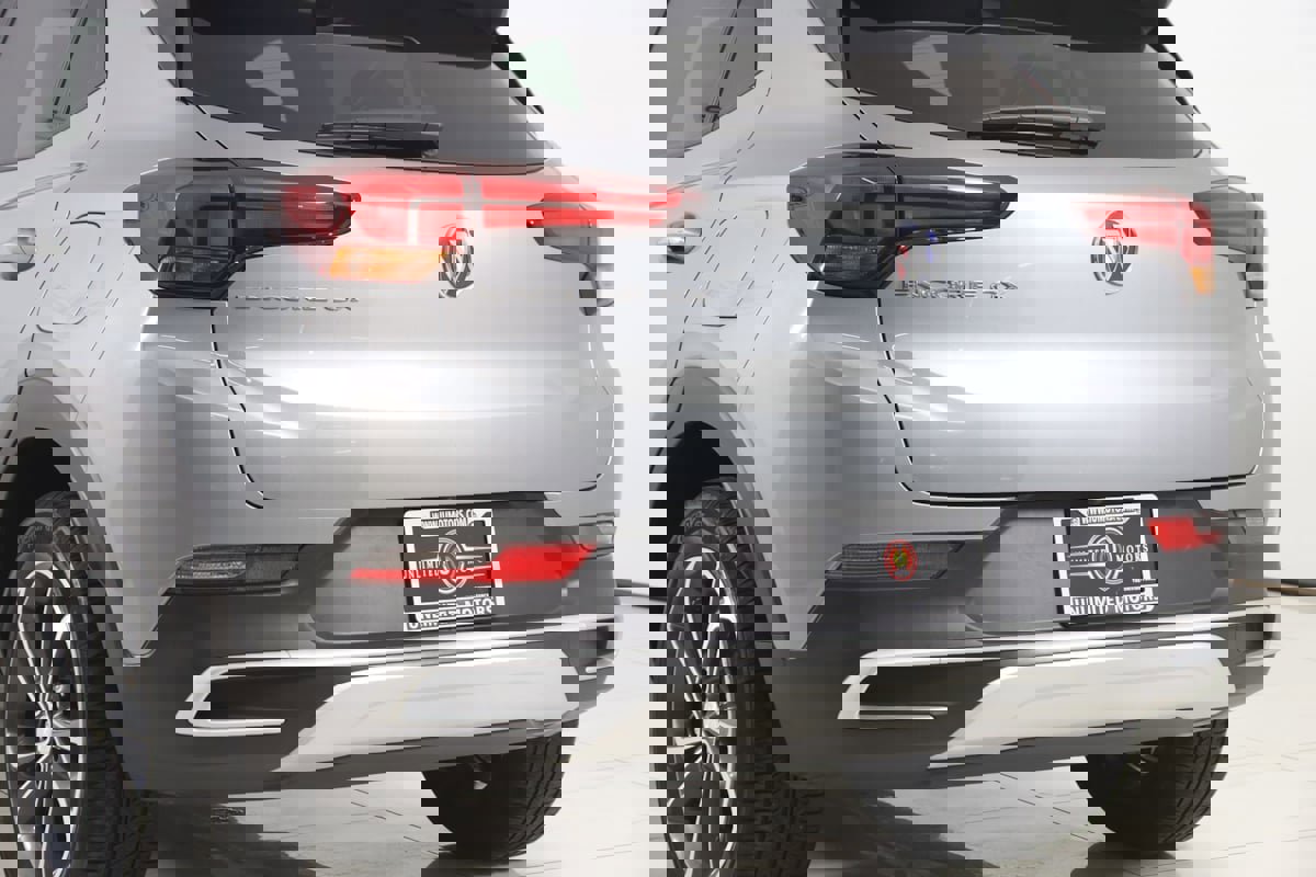 Used 2023 Buick Encore GX Select w/ Safety Package II image 22