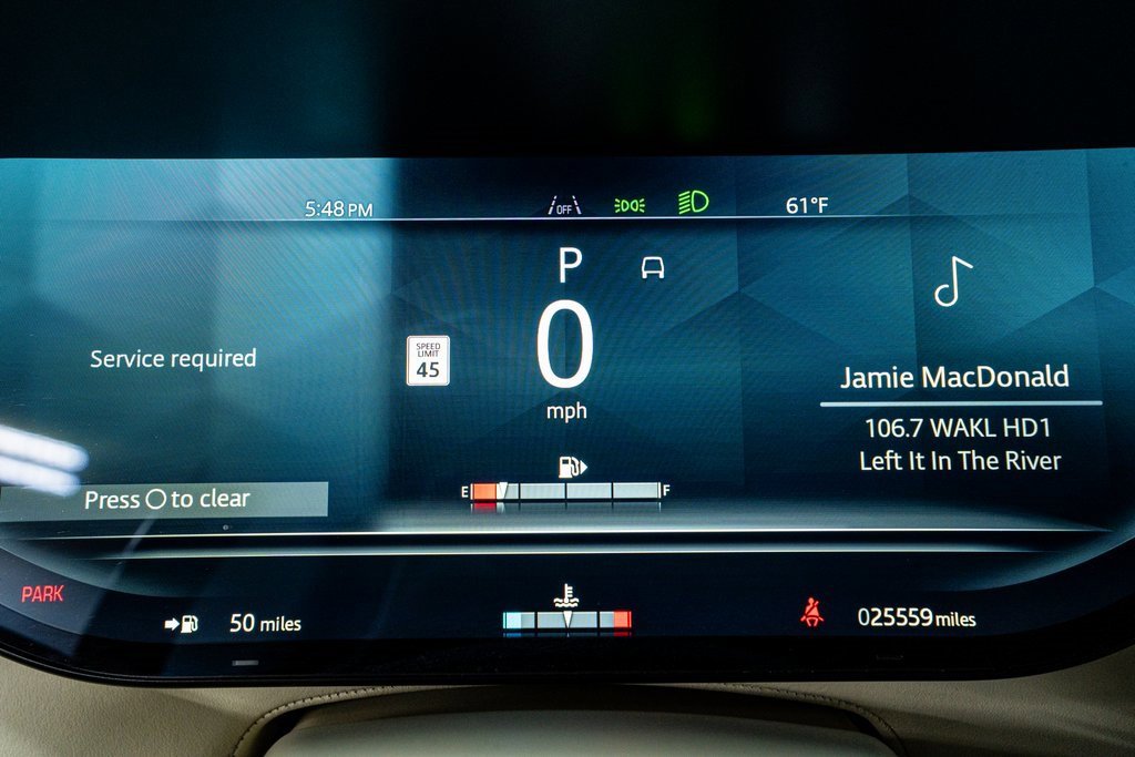 Used 2024 Land Rover Range Rover SE image 41