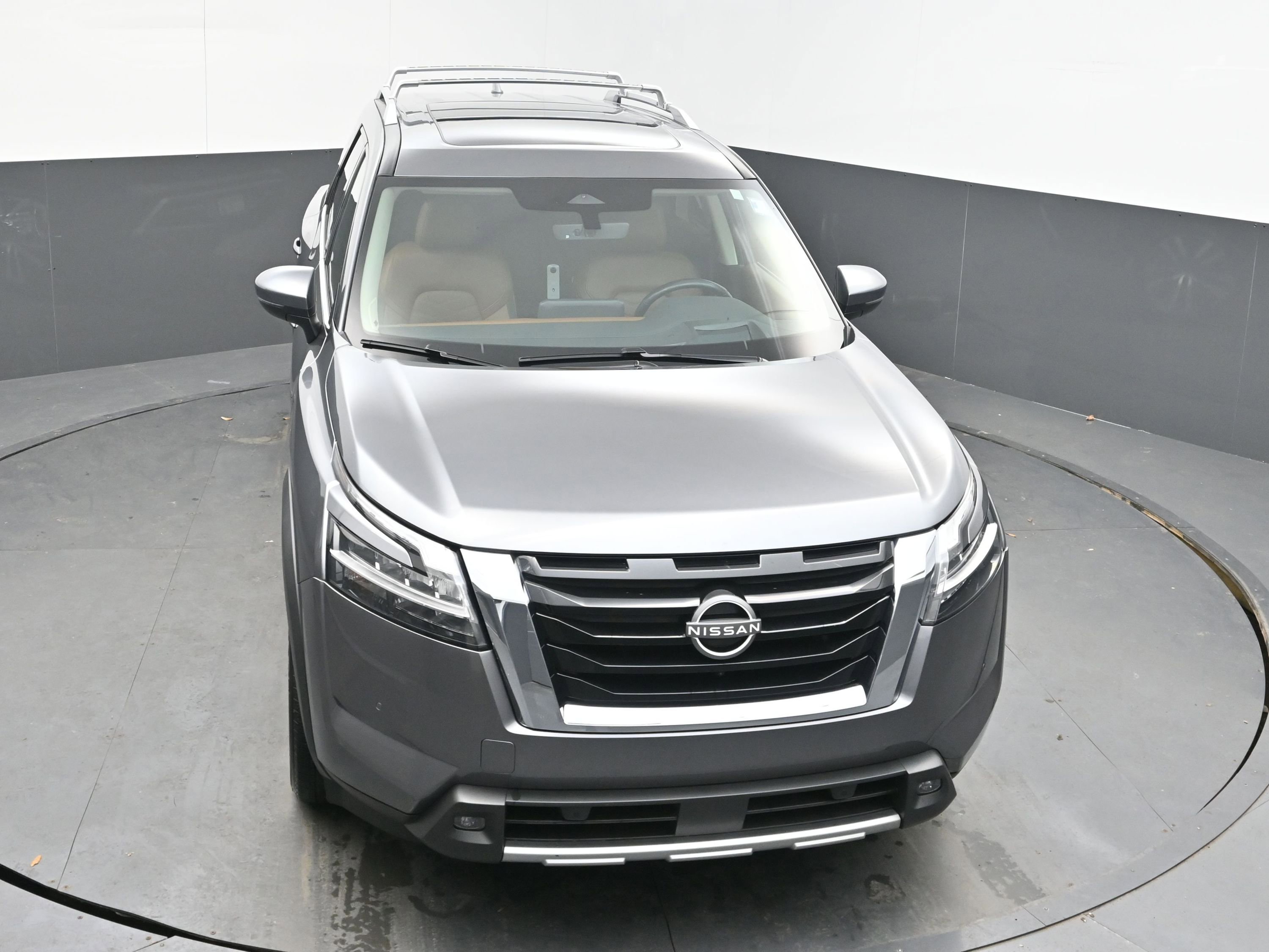 Used 2023 Nissan Pathfinder Platinum w/ Cargo Package image 31