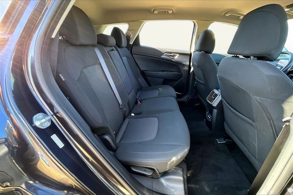Certified 2026 Kia Sportage LX w/ LX Convenience Package image 29