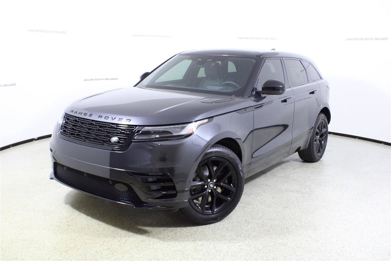 New 2026 Land Rover Range Rover Velar Dynamic SE AWD/4WD image 1