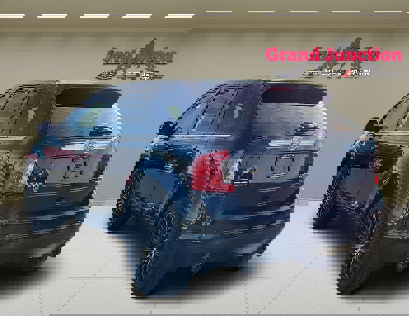 Used 2013 Ford Edge Limited AWD/4WD image 5