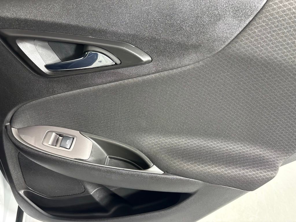 Used 2023 Chevrolet Malibu RS FWD image 18