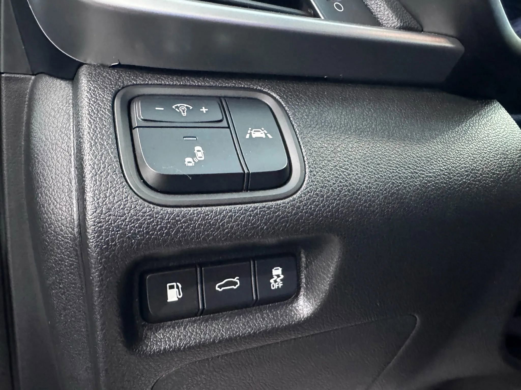 Used 2019 Kia Optima LX image 22