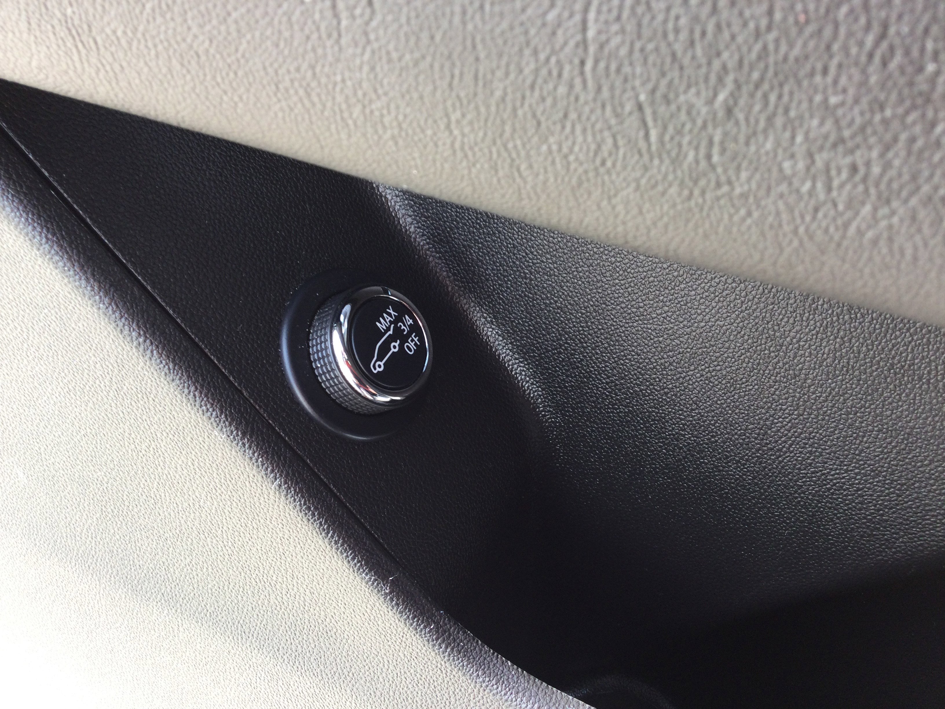 Used 2025 Cadillac XT5 Premium Luxury image 11