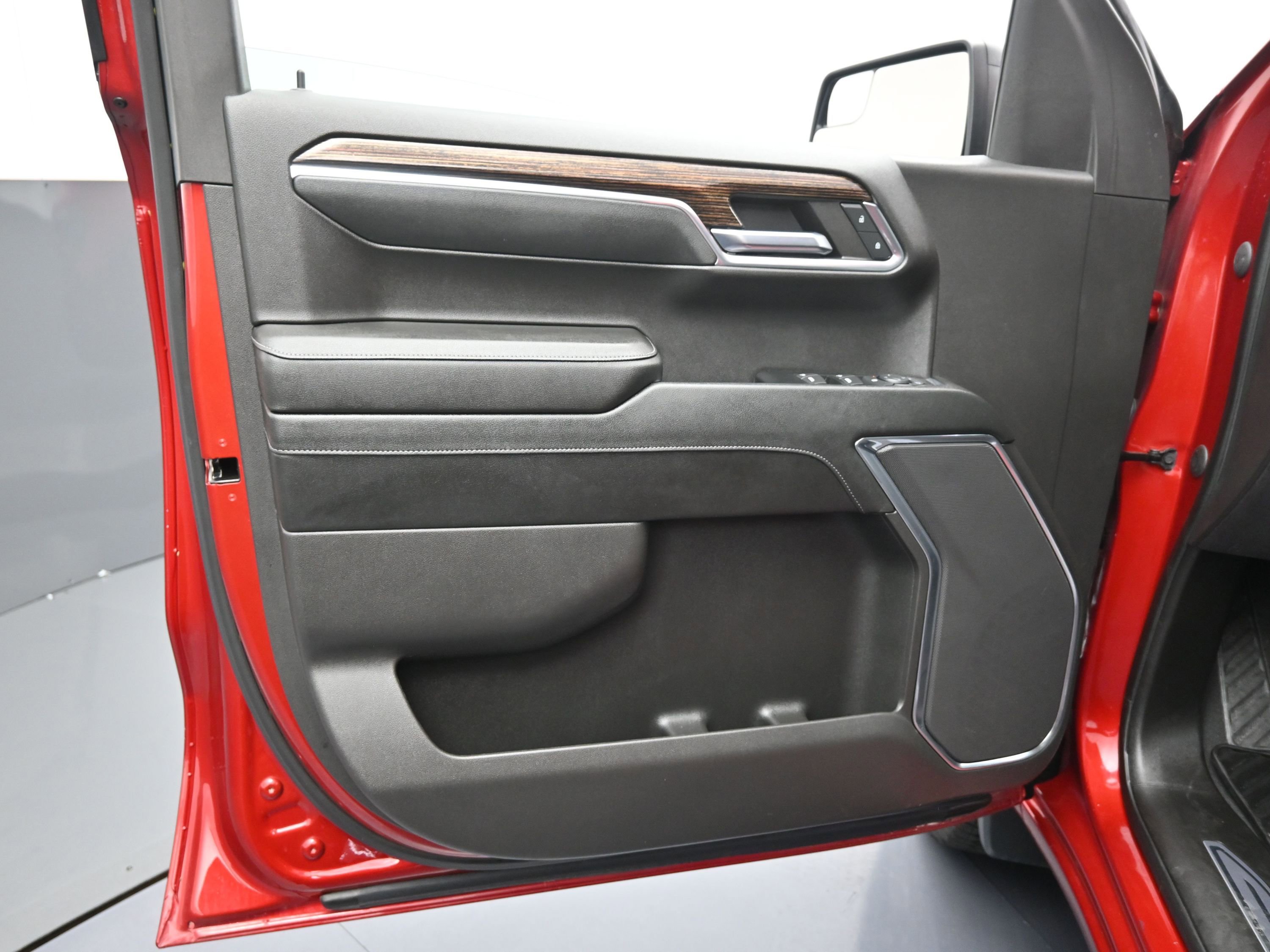 Used 2023 GMC Sierra 1500 Elevation w/ X31 Off-Road Package image 17