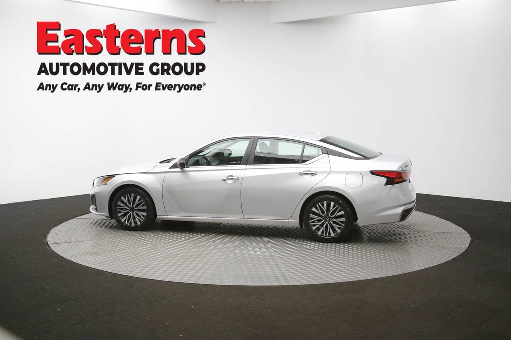 Used 2024 Nissan Altima 2.5 SV image 58