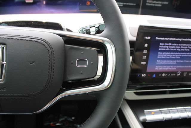 New 2026 Lincoln Nautilus Reserve AWD/4WD image 14