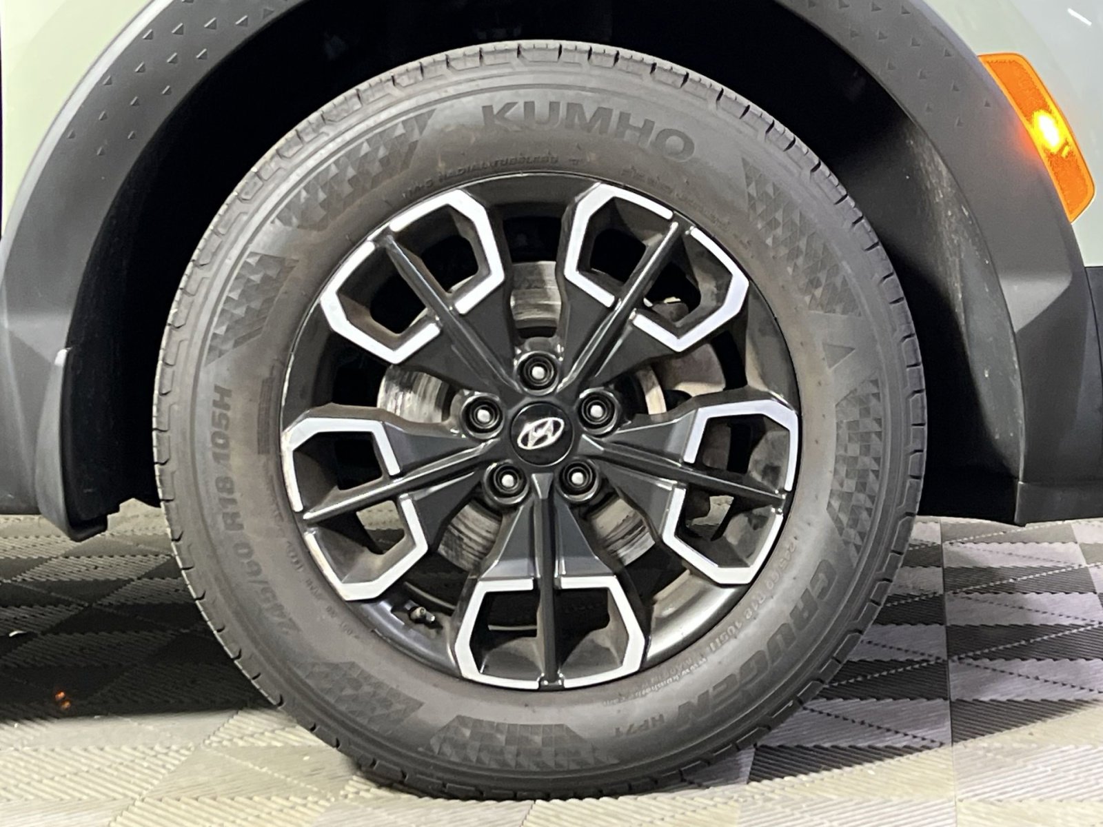 Used 2022 Hyundai Santa Cruz SEL w/ Activity Package image 10