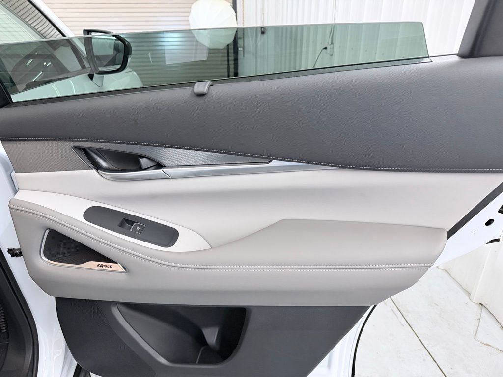 Certified 2026 INFINITI QX60 Luxe w/ Cargo Package image 38