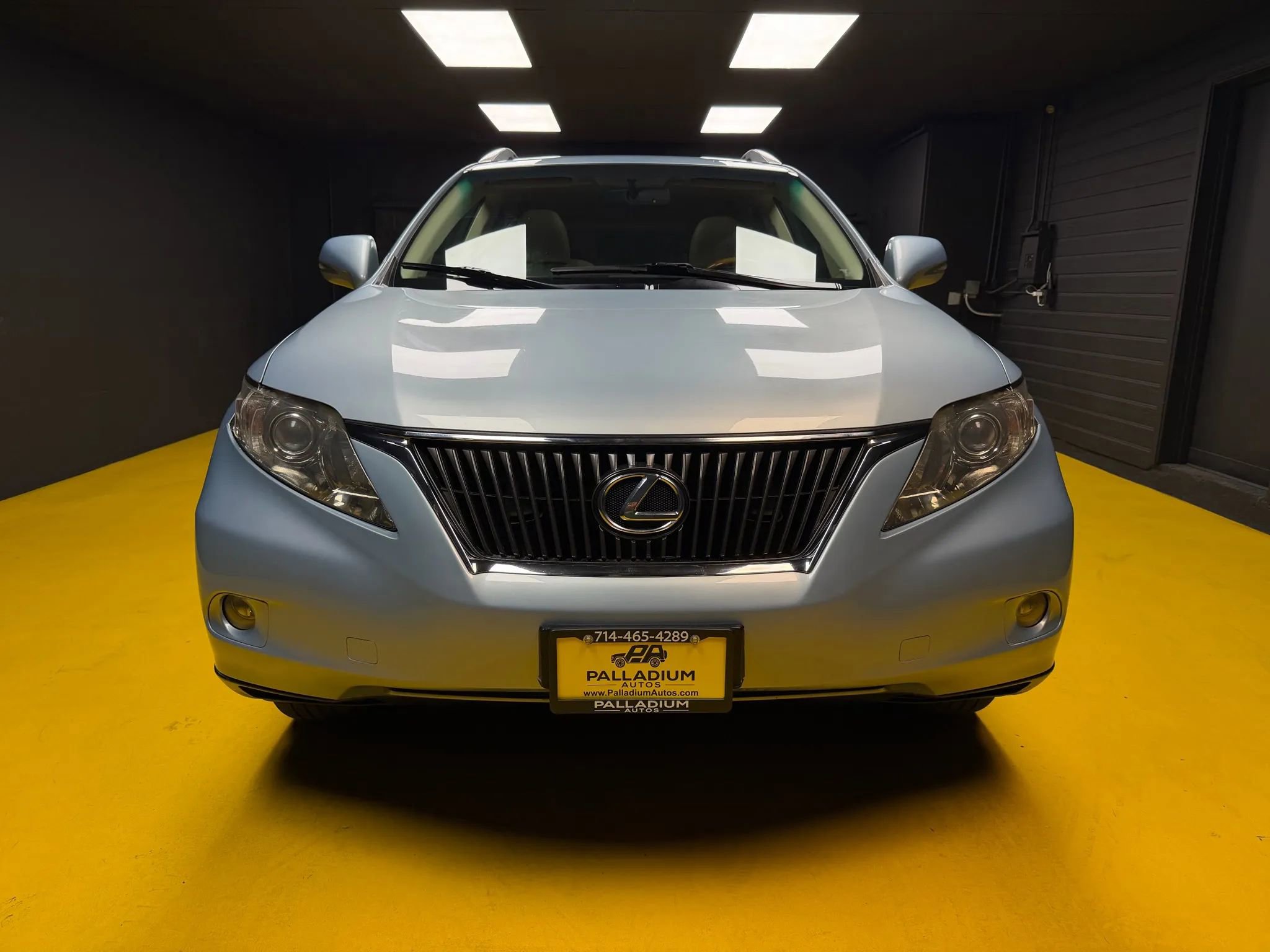 Used 2010 Lexus RX 350 2WD image 2