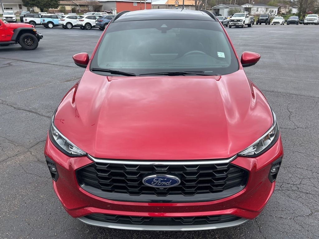 Used 2023 Ford Escape ST-Line Select w/ Tech Pack #2 image 7