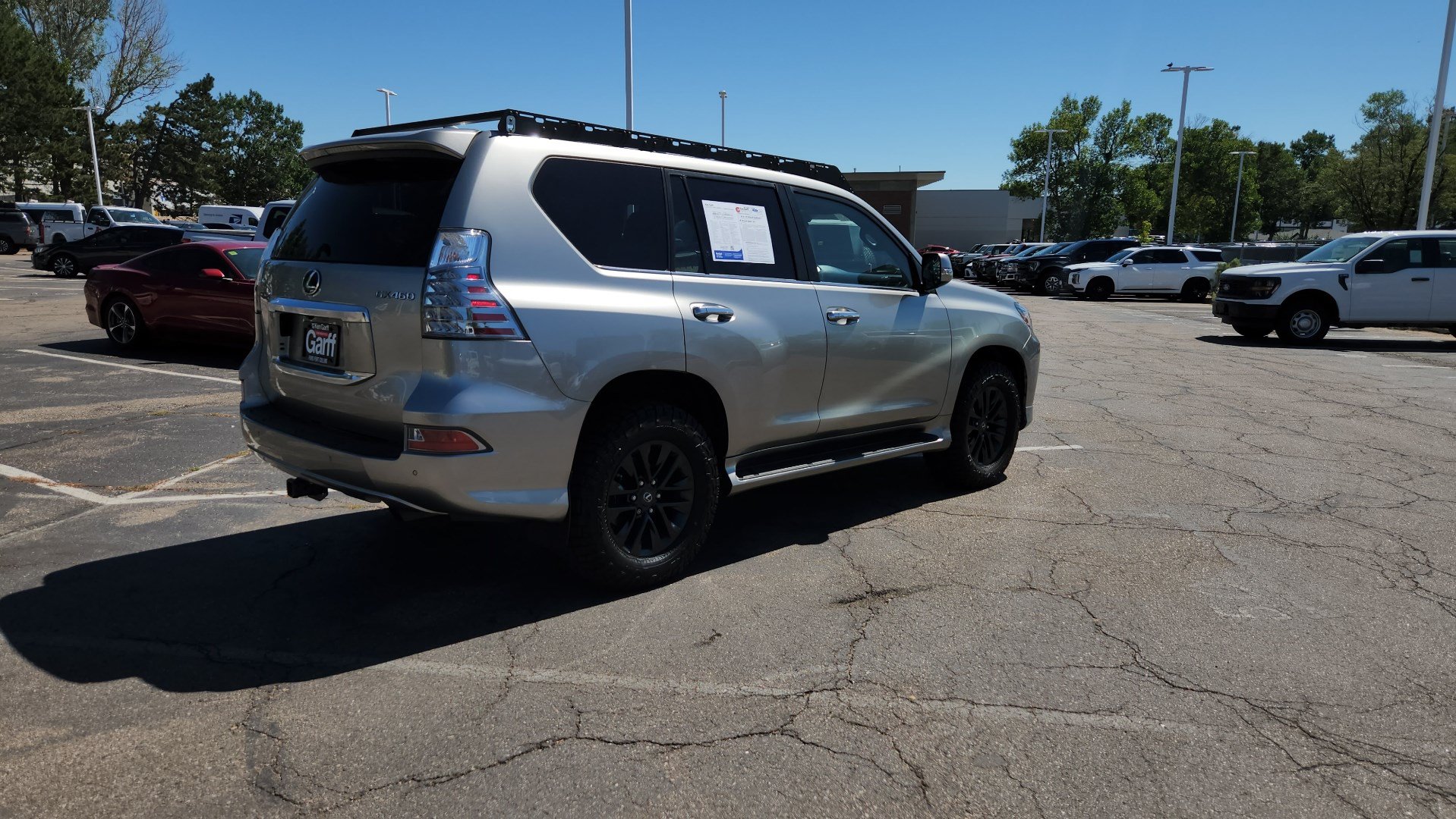 Used 2023 Lexus GX 460 Premium w/ Premium Package AWD/4WD image 10
