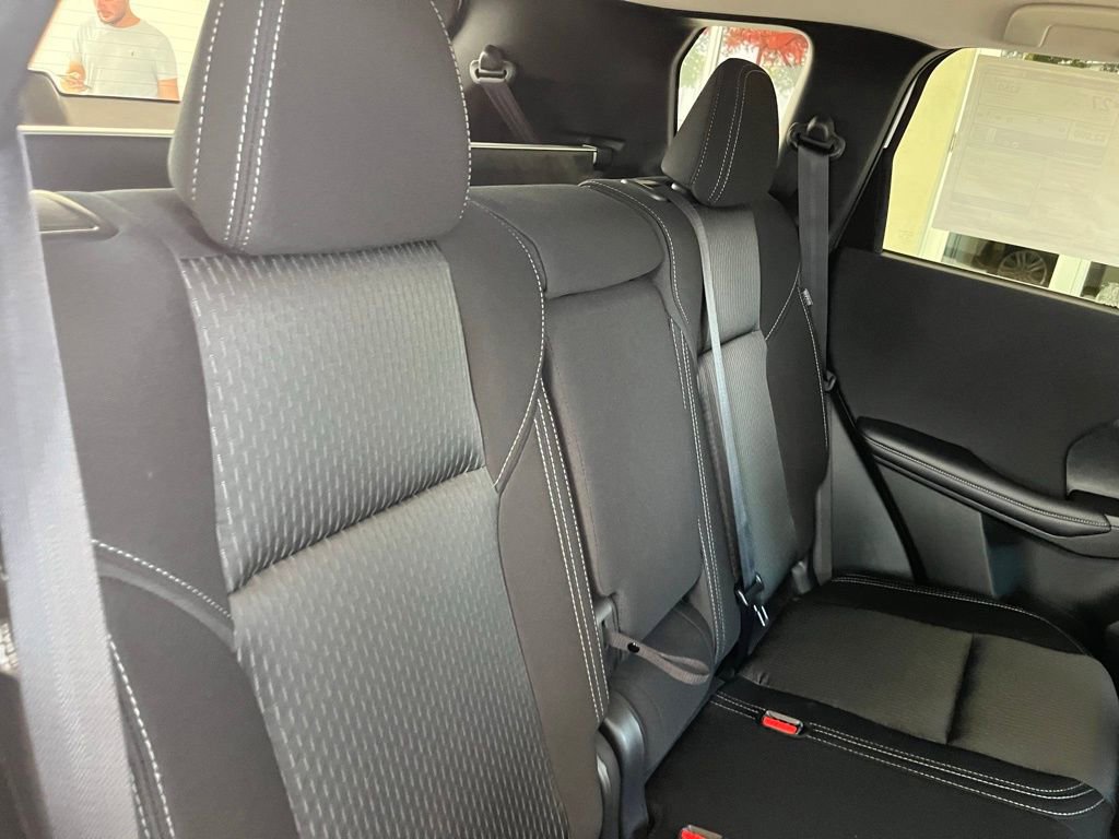 Used 2024 Mitsubishi Outlander ES image 21