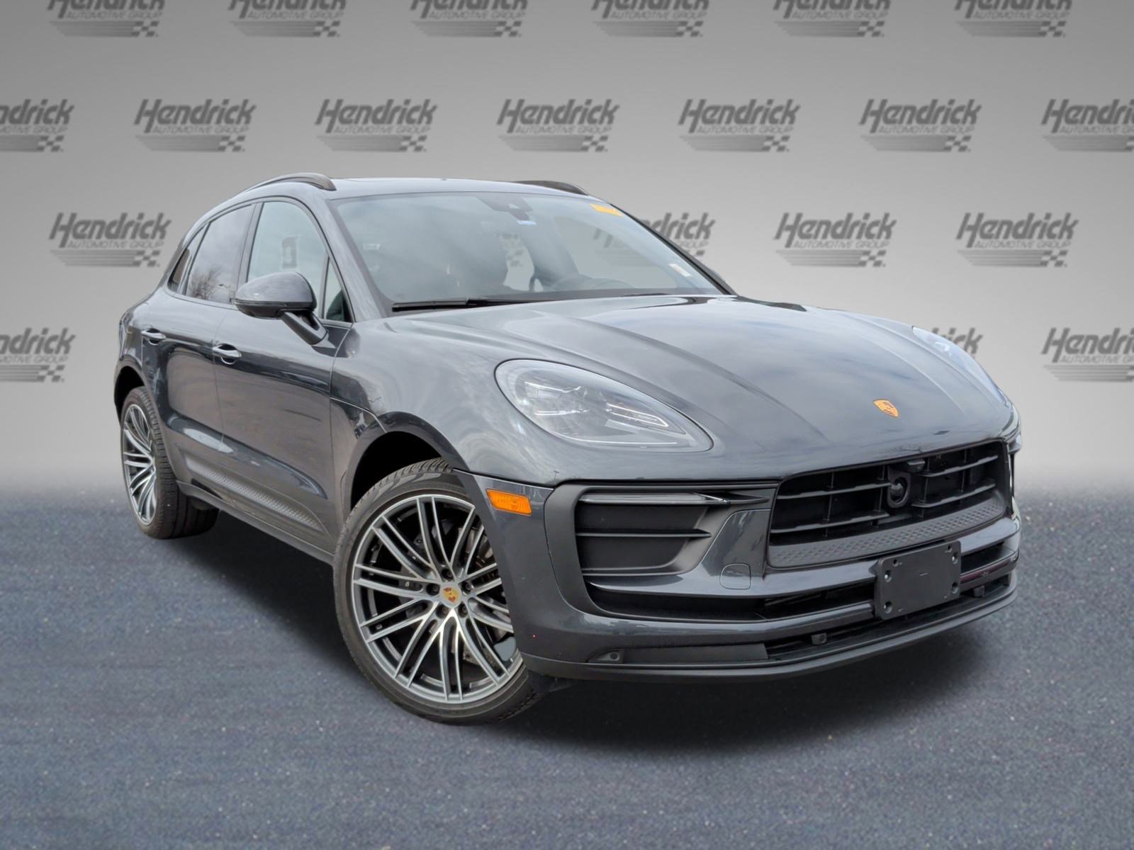 Used 2024 Porsche Macan image 2