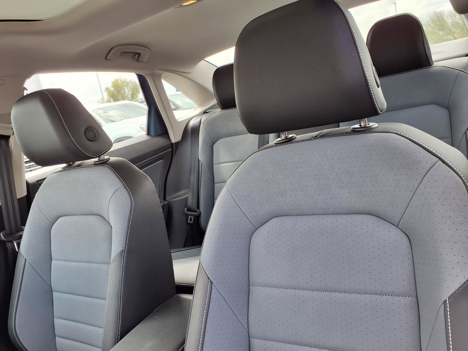 New 2026 Volkswagen Jetta SE image 10