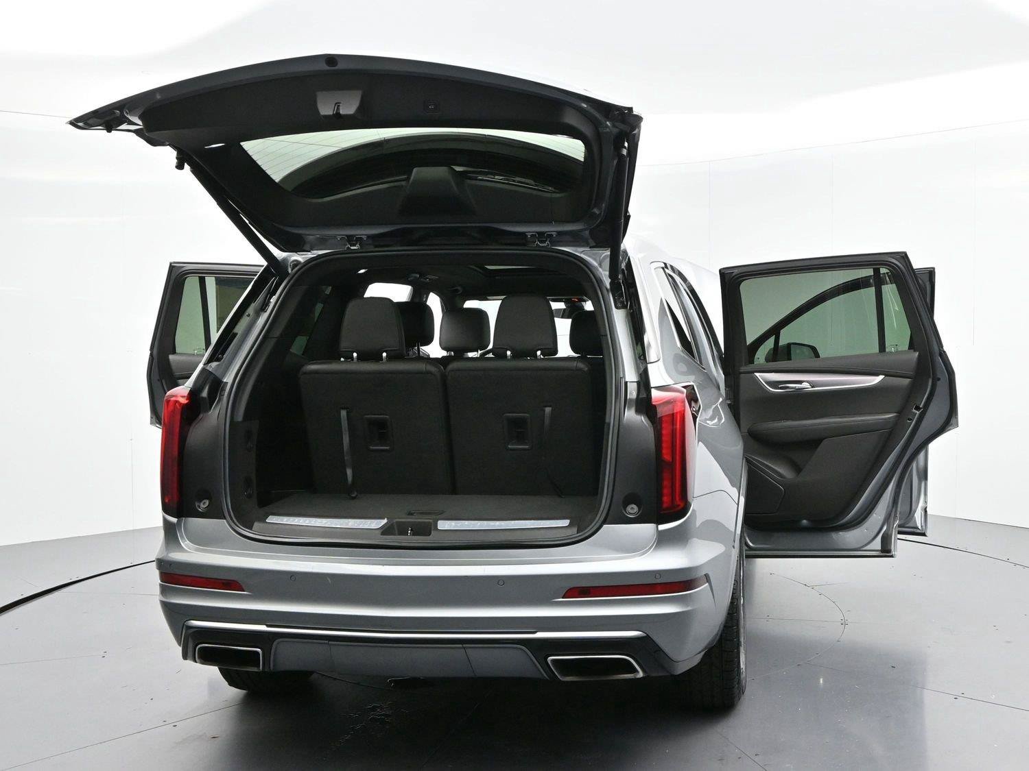 Used 2024 Cadillac XT6 Luxury FWD image 48