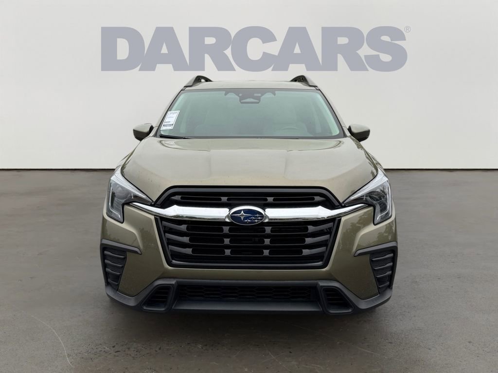 Used 2024 Subaru Ascent Premium w/ Convenience Package image 2