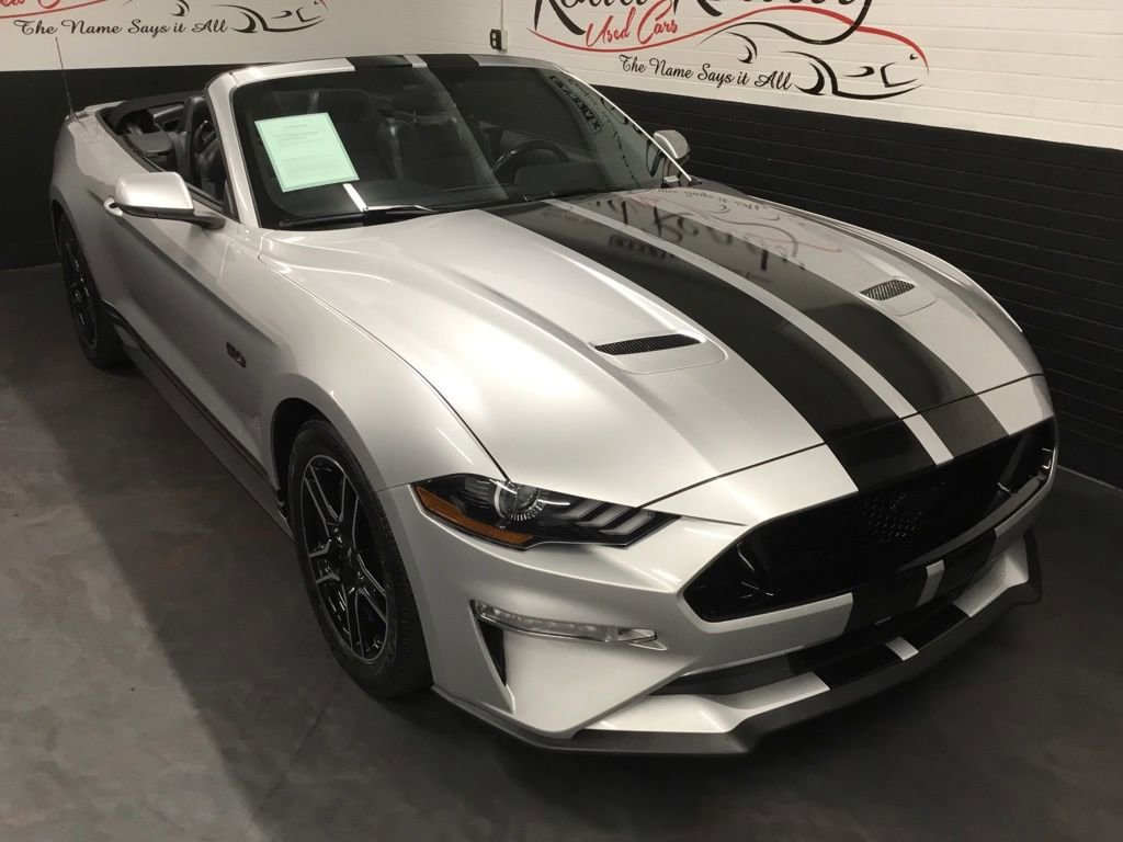Used 2019 Ford Mustang GT Premium image 2
