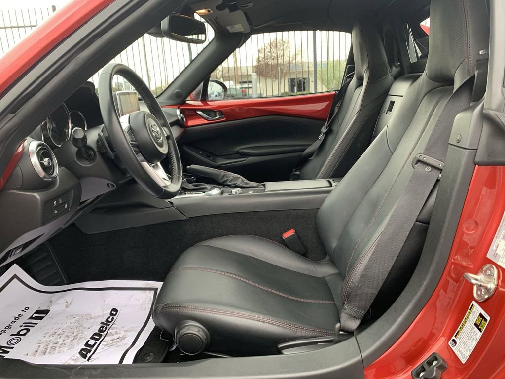 Used 2017 MAZDA MX-5 Miata RF Grand Touring image 17