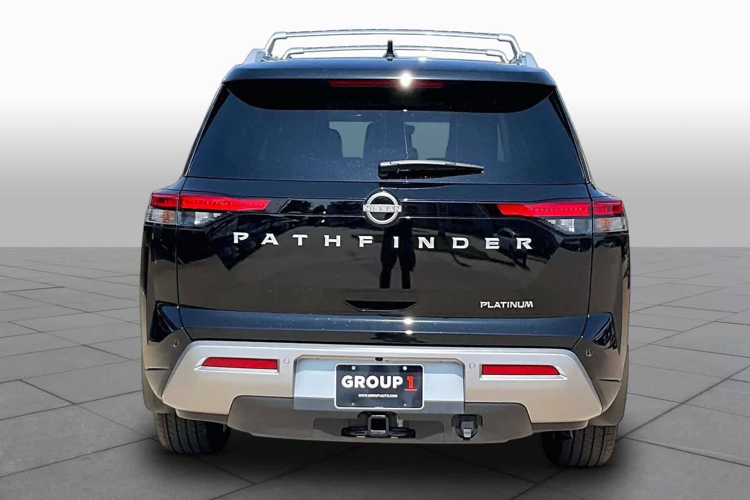 Certified 2025 Nissan Pathfinder Platinum w/ Cargo Package FWD image 4