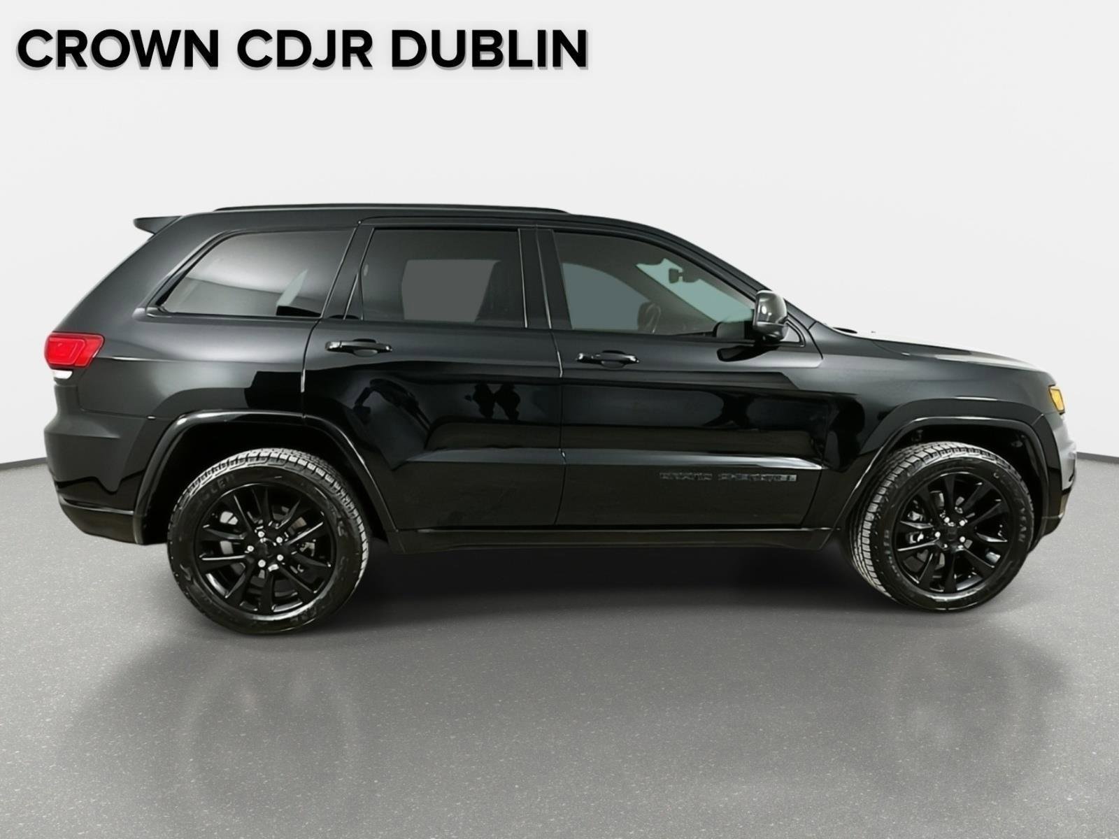 Used 2020 Jeep Grand Cherokee Altitude image 4