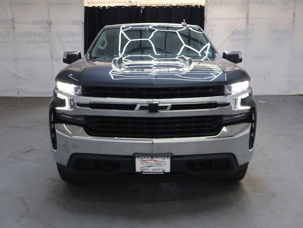 Used 2022 Chevrolet Silverado 1500 LT AWD/4WD image 2
