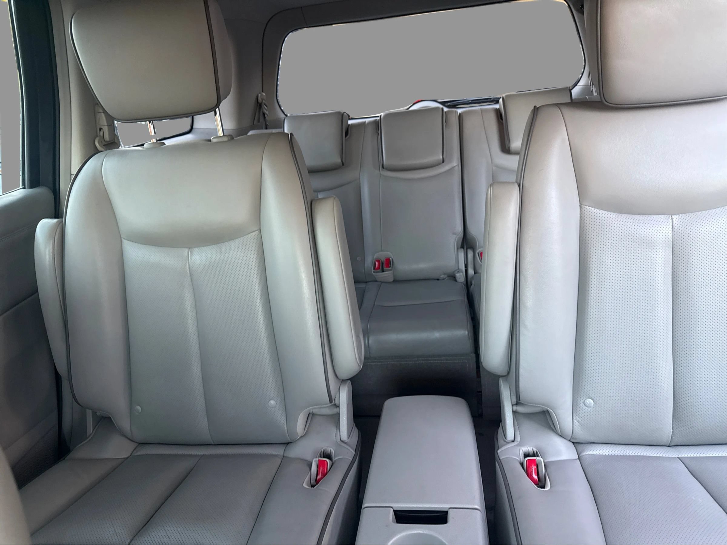 Used 2012 Nissan Quest SL w/ Tow Pkg FWD image 27