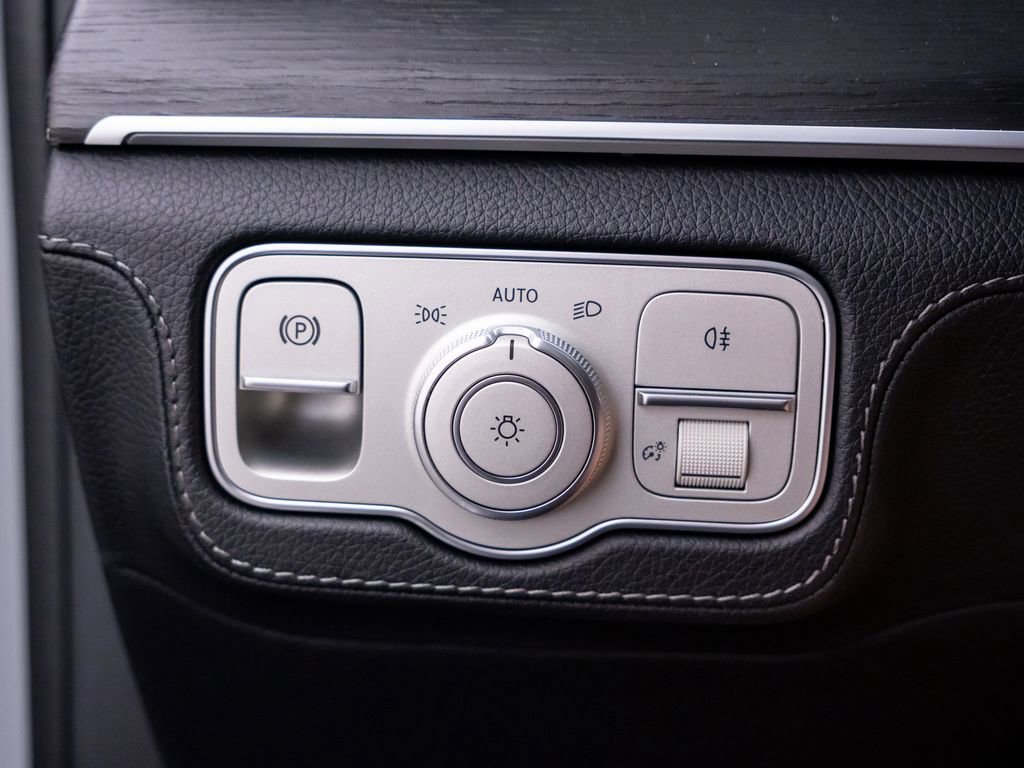 Used 2024 Mercedes-Benz GLE 580 4MATIC image 22