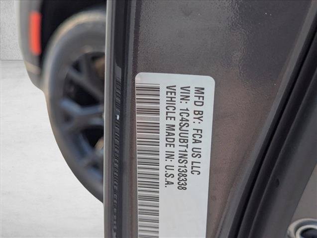 Used 2022 Jeep Wagoneer Series II RWD image 25