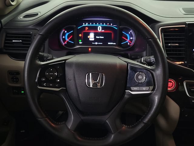 Used 2019 Honda Pilot Touring image 13