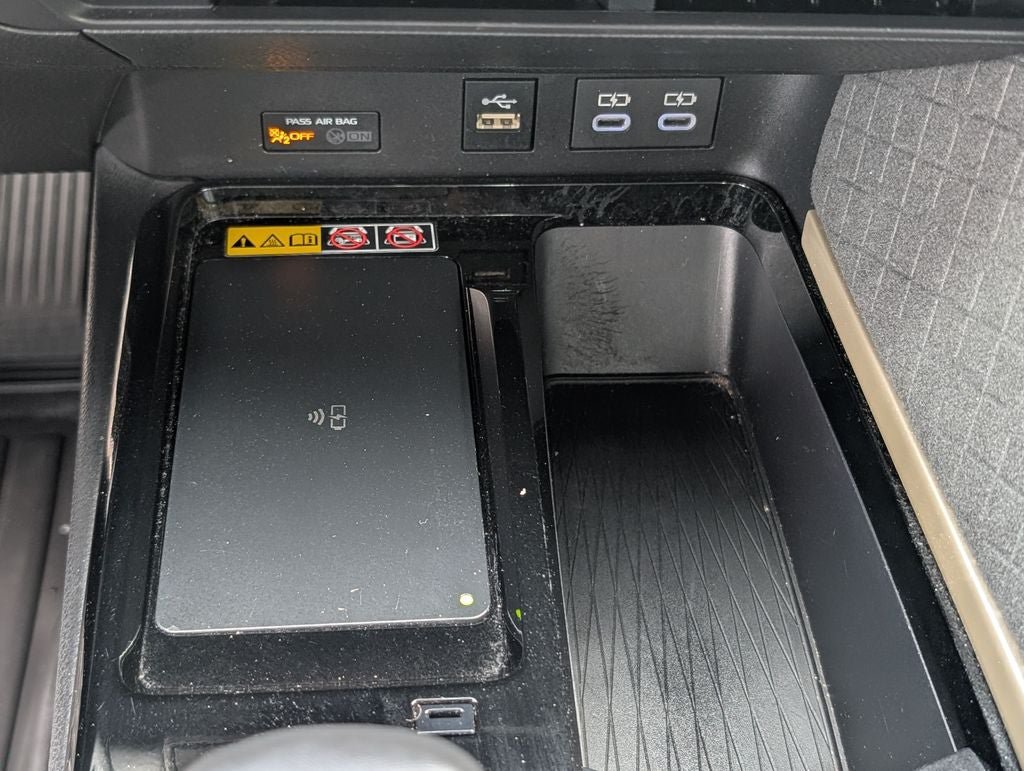 Certified 2025 Toyota Camry XLE AWD/4WD image 24