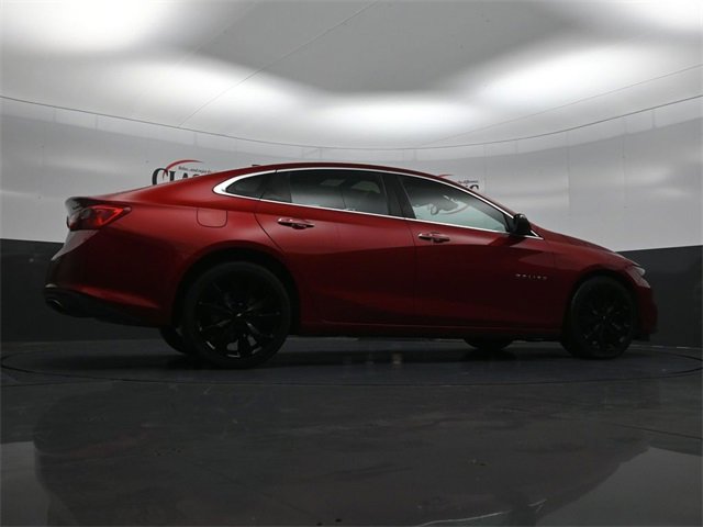 Used 2016 Chevrolet Malibu Premier w/ Driver Confidence Package image 28