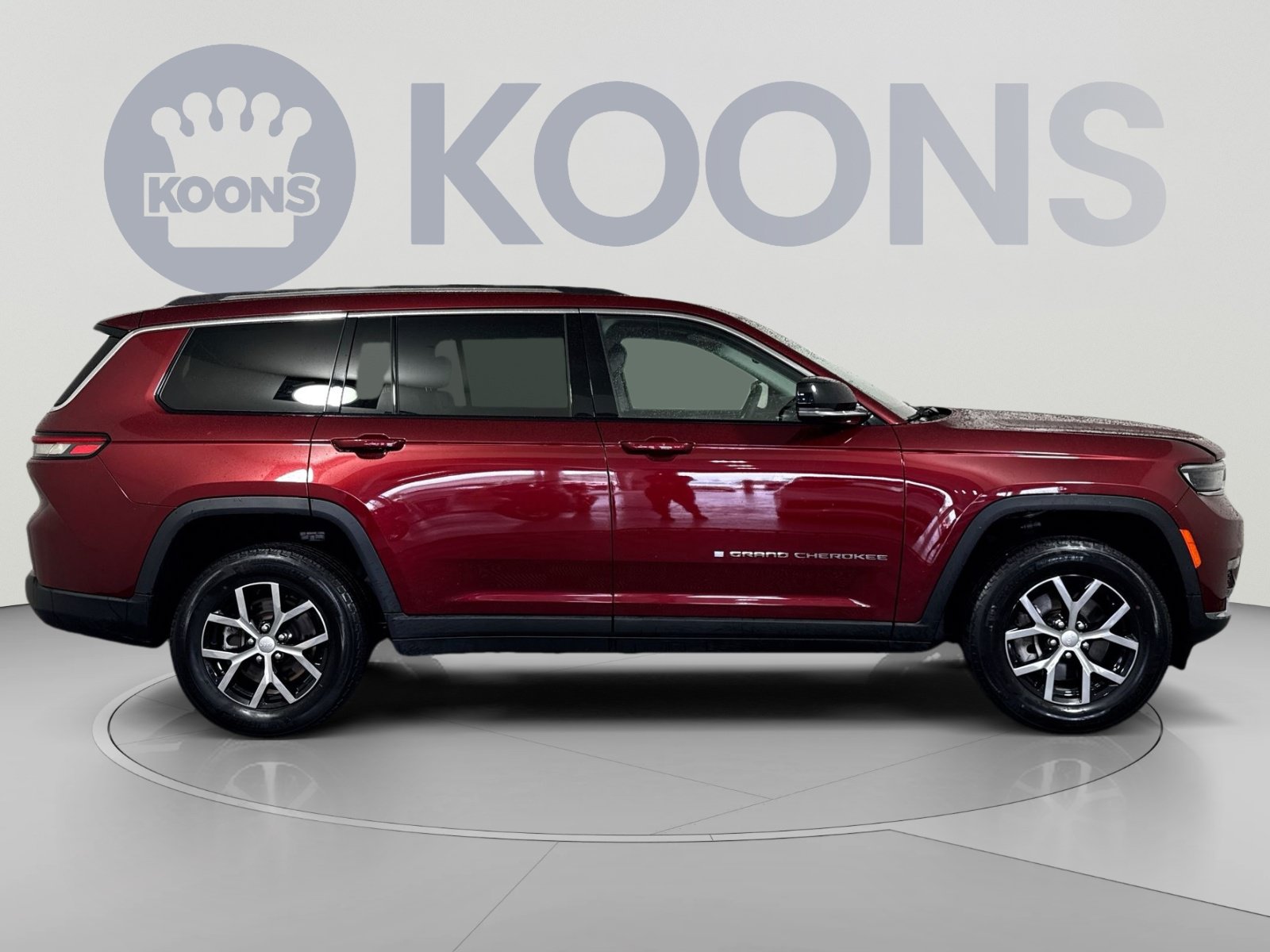Used 2023 Jeep Grand Cherokee L Limited AWD/4WD image 8