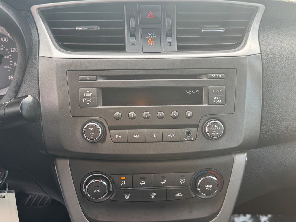 Used 2013 Nissan Sentra SV image 26