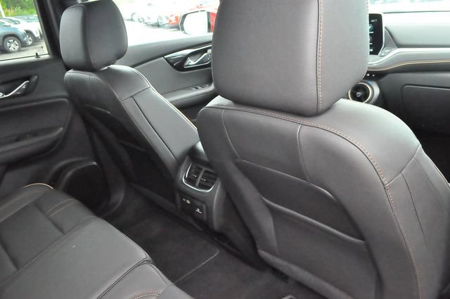 Used 2024 Chevrolet Blazer Premier AWD/4WD image 26