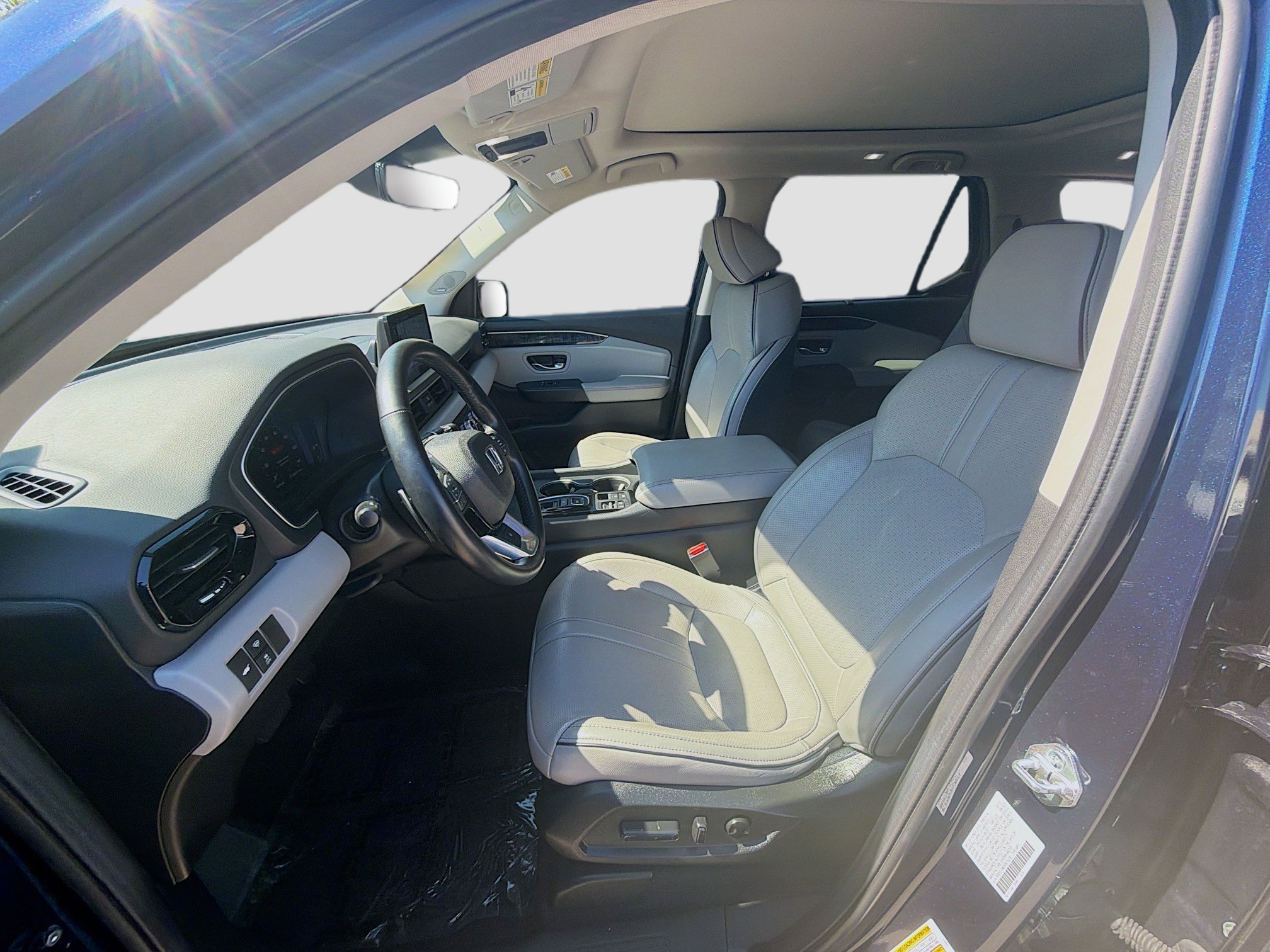 Certified 2023 Honda Pilot Elite image 19