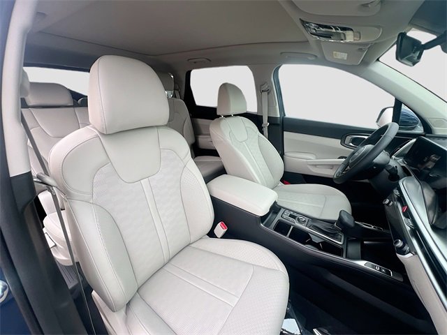 New 2025 Kia Sorento EX w/ Panoramic Sunroof Package image 30