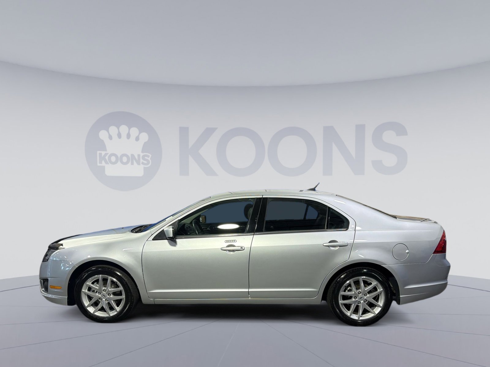 Used 2012 Ford Fusion SEL FWD image 2