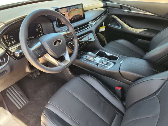 Certified 2026 INFINITI QX60 Luxe w/ Cargo Package FWD image 2