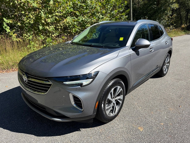 Used 2021 Buick Envision Essence image 2