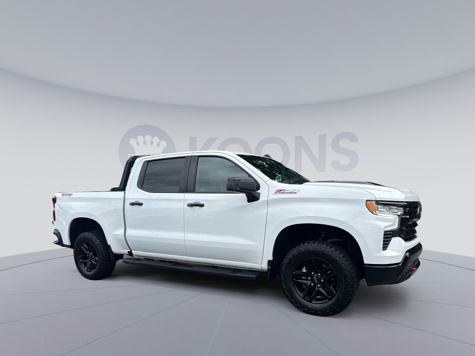 Used 2024 Chevrolet Silverado 1500 LT Trail Boss w/ Protection Package AWD/4WD image 10