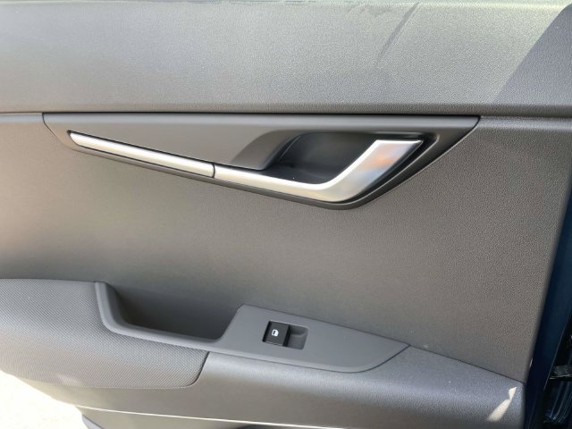 New 2026 Kia Niro EX FWD image 15