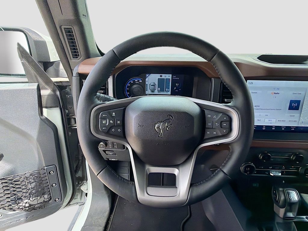 Used 2024 Ford Bronco Outer Banks image 41