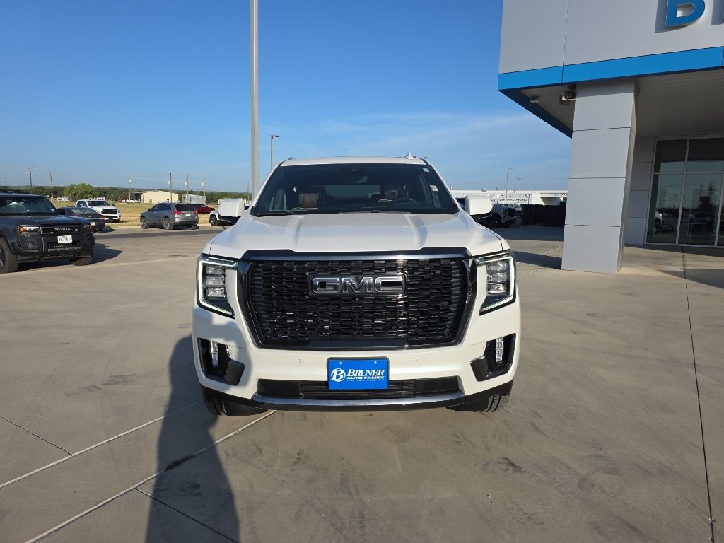 Certified 2023 GMC Yukon Denali Ultimate AWD/4WD image 2