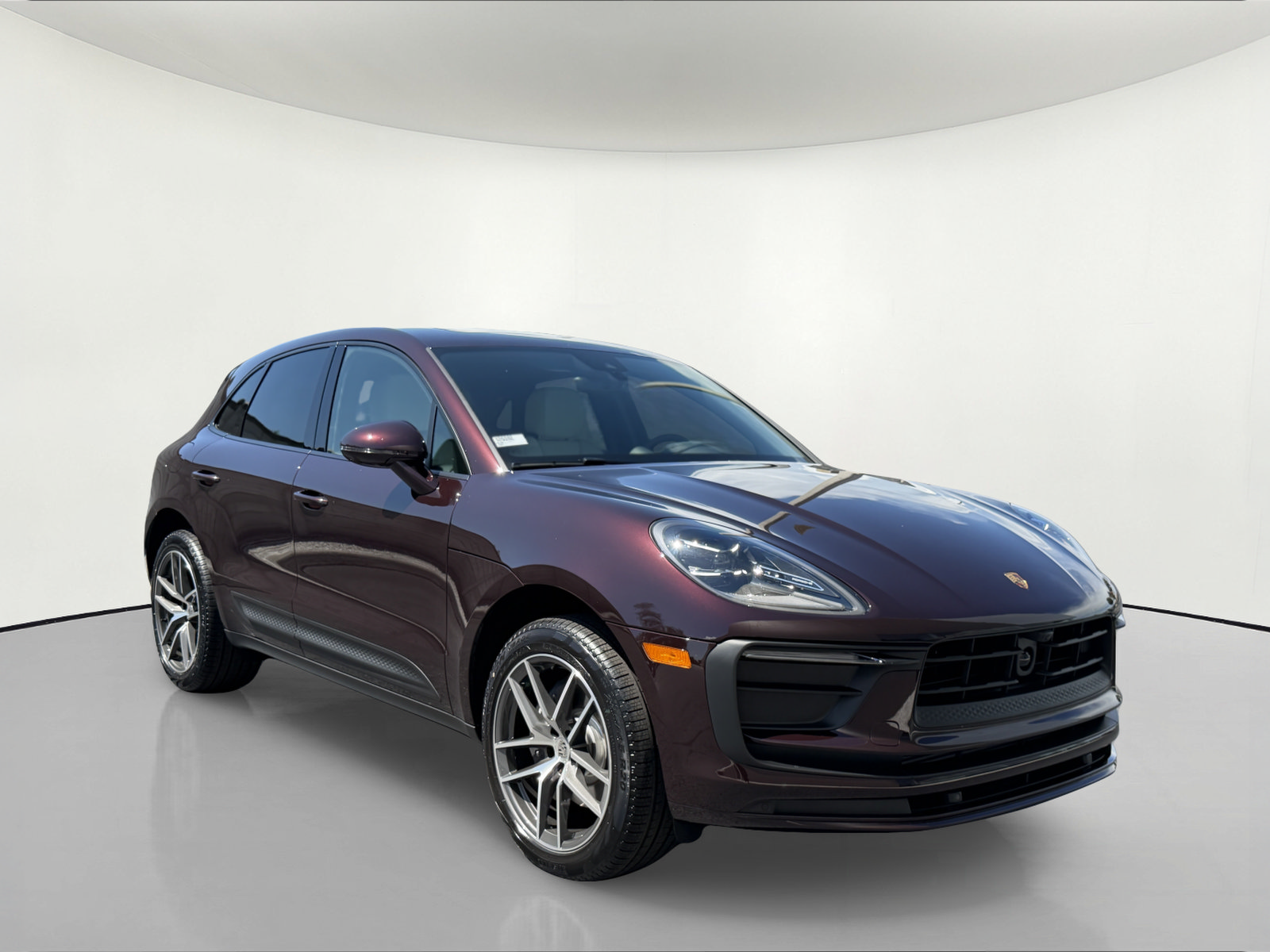 New 2026 Porsche Macan AWD/4WD image 8