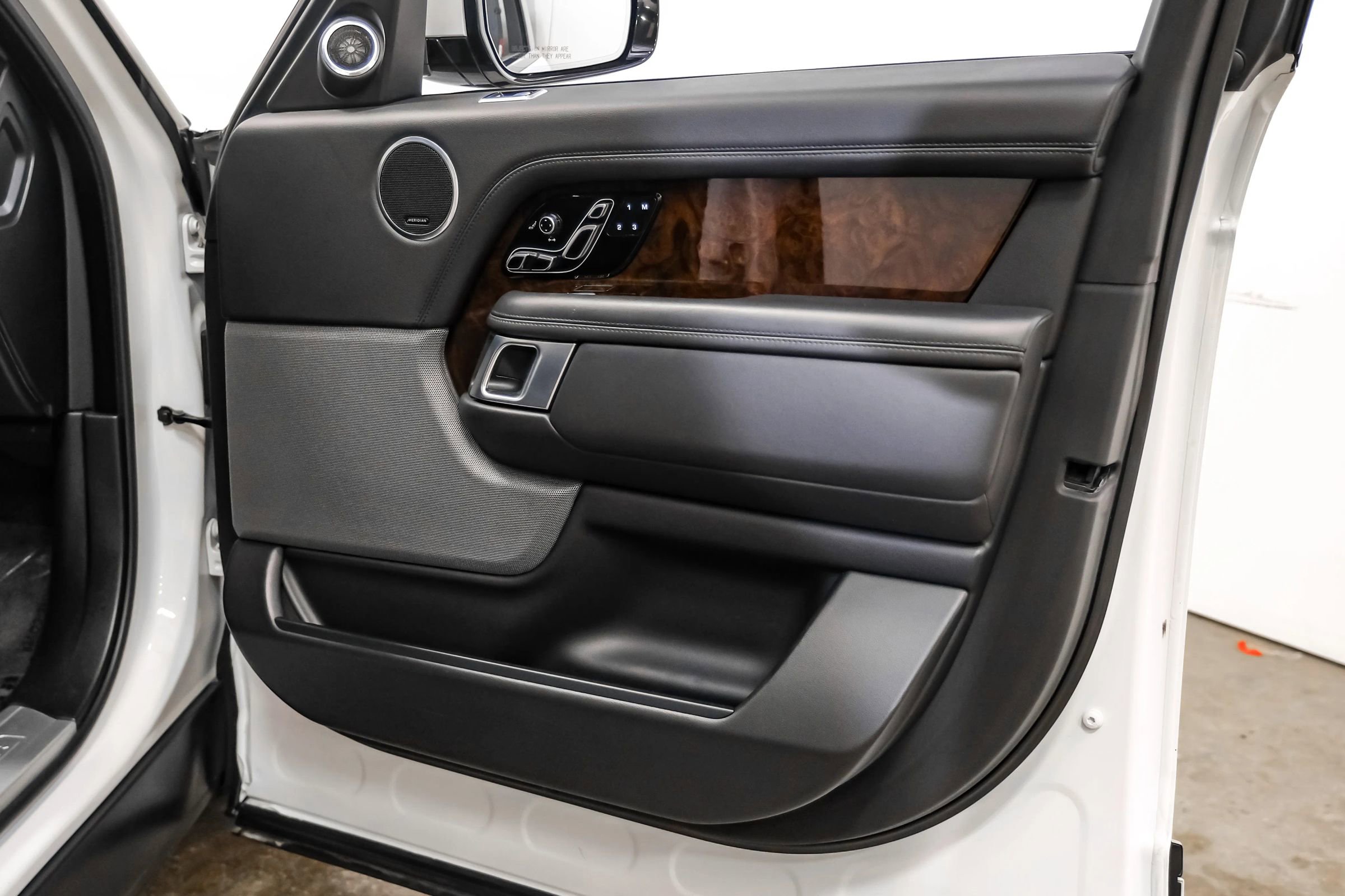 Used 2022 Land Rover Range Rover Westminster Edition AWD/4WD image 40