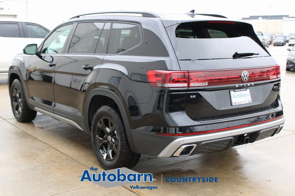 Used 2026 Volkswagen Atlas Peak Edition AWD/4WD image 4