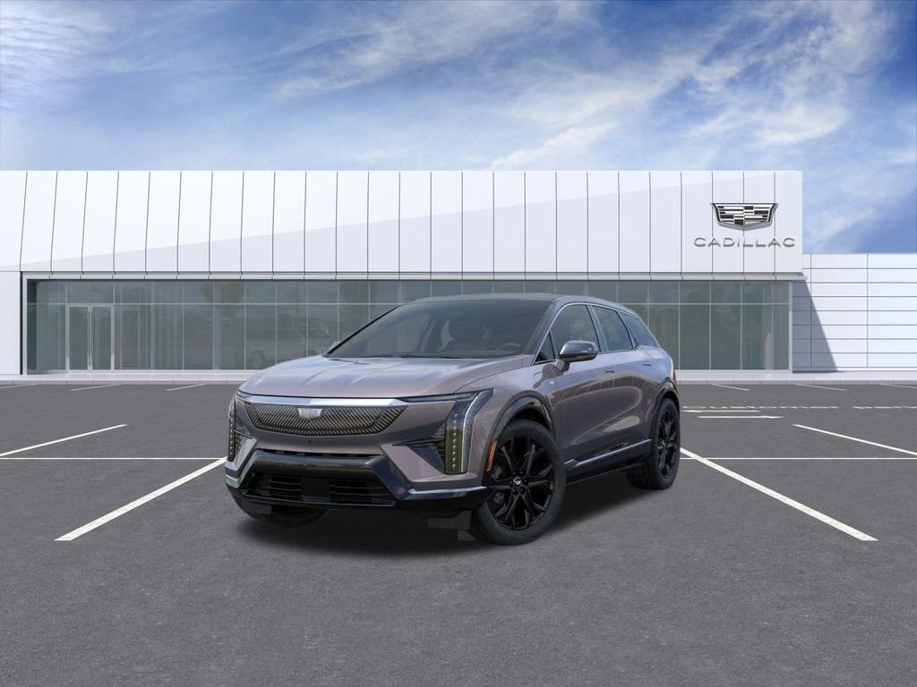 New 2025 Cadillac Optiq Luxury 2 w/ LPO, ONYX Package image 8